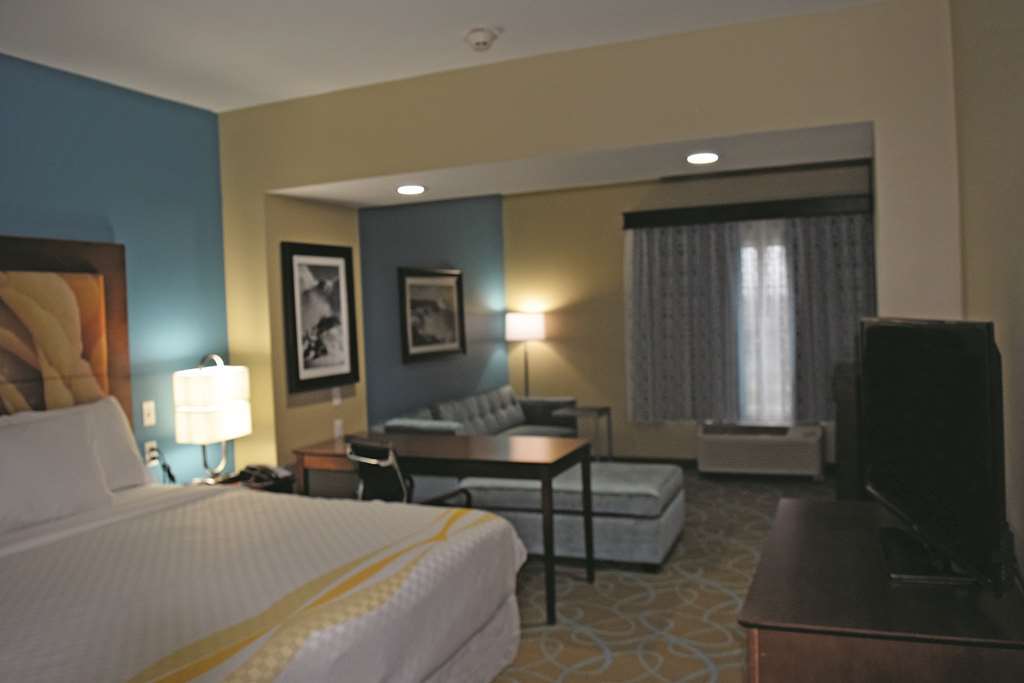 La Quinta By Wyndham Niagara Falls Quarto foto